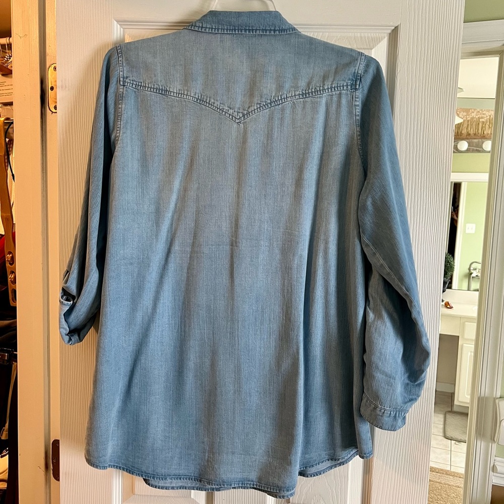 Side Stitch Button Front Tunic With Roll-Tab Slee… - image 3